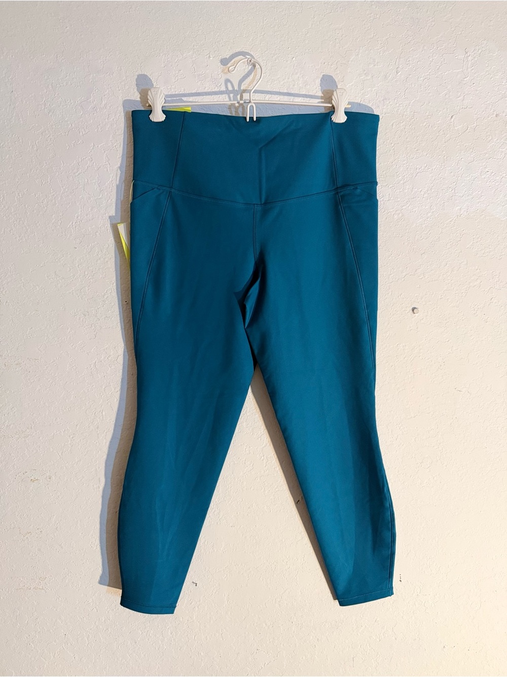 NWT | All in Motion - Effortless Support Pocketed Leggings | Teal | L